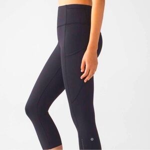 Lululemon Black cropped leggings with pockets